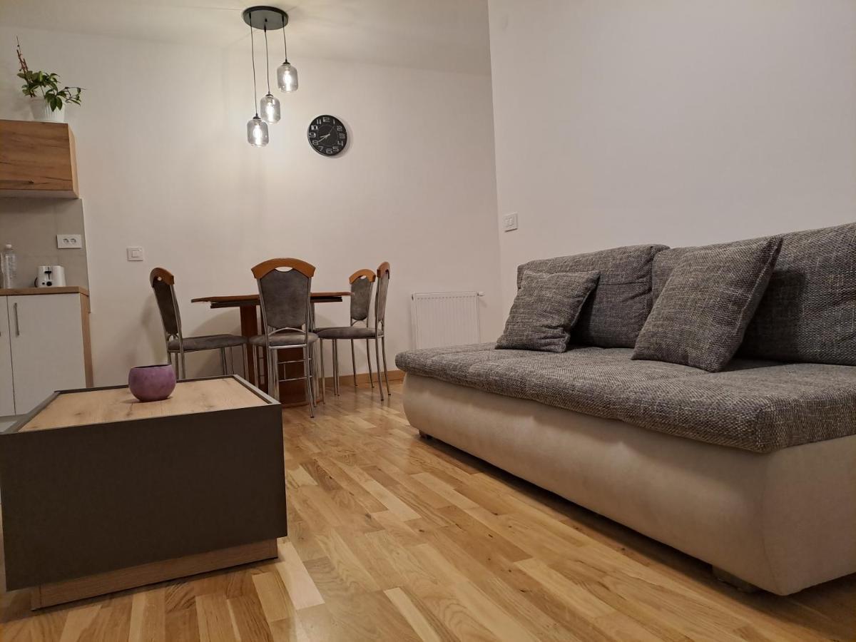 Das Apartman Σουμπότικα Εξωτερικό φωτογραφία