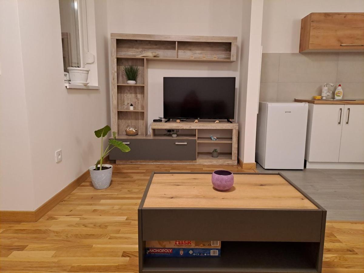 Das Apartman Σουμπότικα Εξωτερικό φωτογραφία